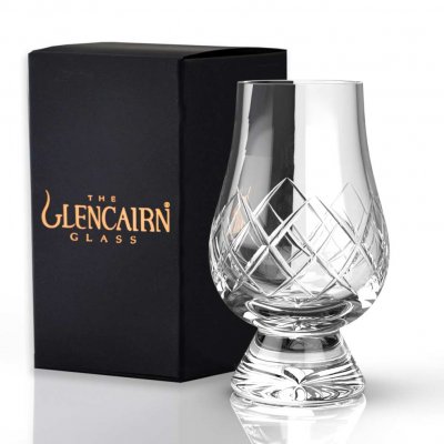 Glencairn Cut Crystal Whiskyglas med en fin presentkartong