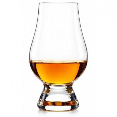 Glencairn Whiskyglas med whisky i glaset